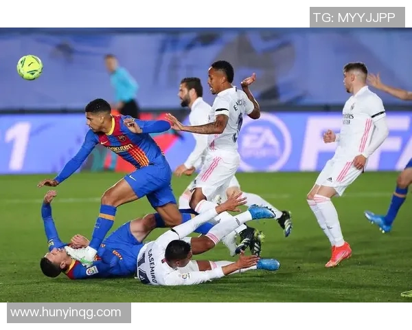 西班牙足球甲级联赛最新动态分析与球队战术深度解读